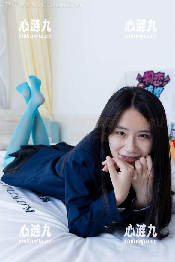 物恋传媒 - 想想和她的美腿，最新图库让我眼前一亮