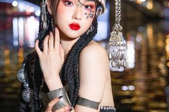 入坑警告：瓦斯塔亚小龙虾女仆cos套图，做到停不下来的嗨！