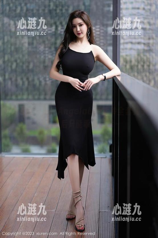 秀人网 - 王妃AngelaLee李玲全套到手，下载后只能乖乖跪舔～