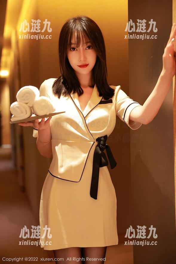 秀人网 - CherryBlessU的女神写真，图集中的每一张都有点小调皮！