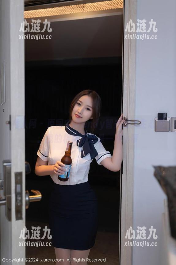 秀人网 - 原图中Wendy智秀的人生态度：我的棉袜不过是一件小事