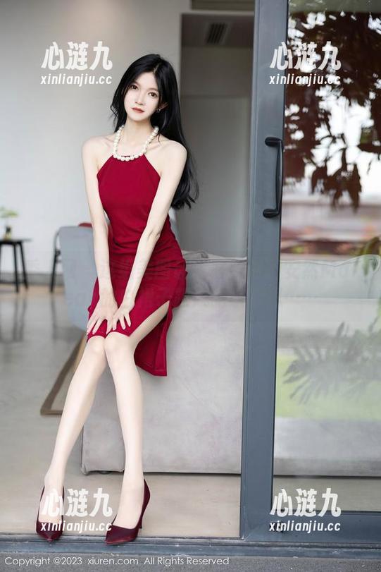 秀人网-安然Maleah 秀人网 - 这组美图让我联想到了安然Maleah的白裙子跟风的小心思……