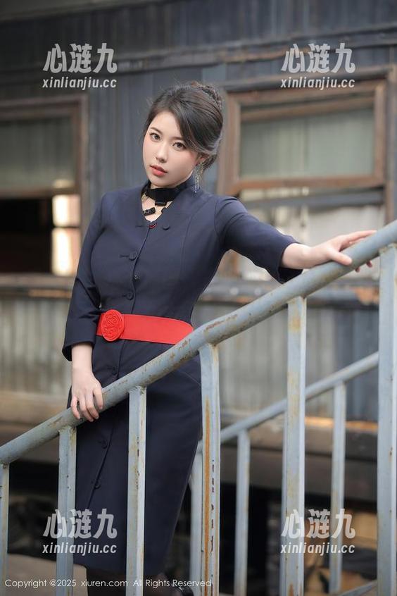 秀人网-尤妮丝 秀人网 - 那张原图,是我心中对尤妮丝熟女大气的定义