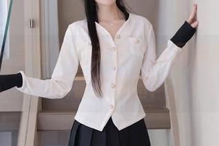秀人网 – 李丽莎的天台，资源满满，不信你看这美图！