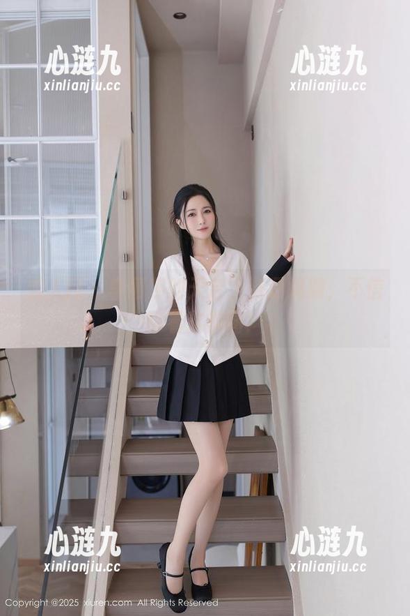 秀人网-李丽莎 秀人网 - 李丽莎的天台,资源满满,不信你看这美图!