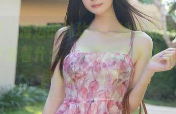秀人网 – 海边的林幼一，她的写真好像无声地在说着什么，资源的节奏让人微妙…你懂的，对吧？