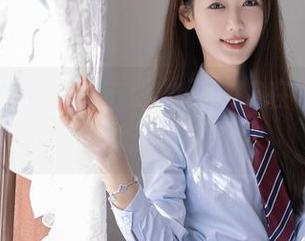 秀人网 – 原图直击：柚子178在浴室里的清新壁纸大SHOW！