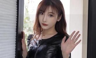 秀人网 – 写真馆：沐沐baby的办公室，老板会干嘛？多拍点照片吧！