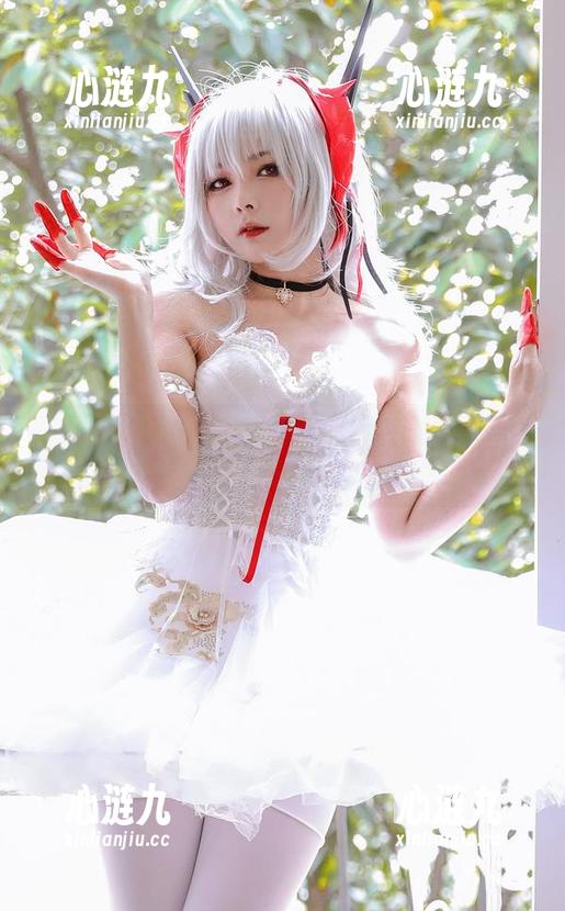 难以抗拒的诱惑：苏嫣嫣阿姨写真里精灵修好的小游戏