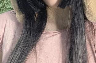 微密圈 – 葱油饼er的秘密写真，图集里总有一丝暗示让我心痒。