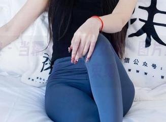 袜啵啵 – 当糯米化身兔女郎，图片里再无圣光的束缚