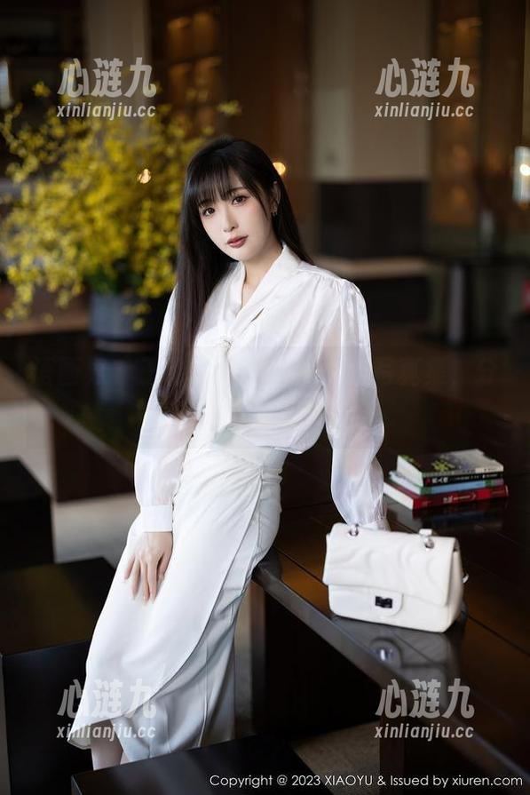 语画界 - 王馨瑶yanni的女仆写真集，分享一下这份另类清新