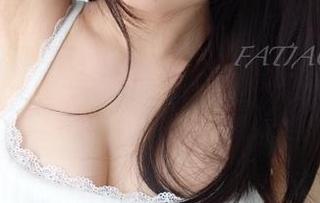 迷之呆梨，无圣光的独白，图片里向哪里飘去的思绪？