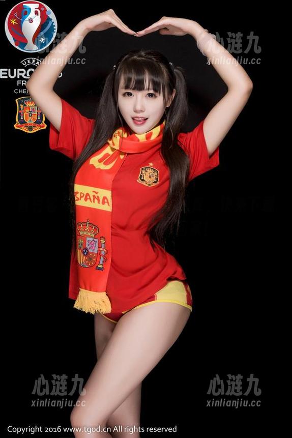 青豆客 - 琪琪qlql的奶牛图库，快来下载把这份“哞”带回家！