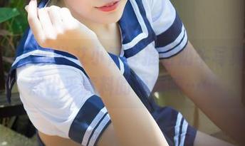 青豆客 – 听说艾小青要推出奶牛写真，果然出乎意料的领域嘛……