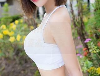 魅妍社 – 闵妮Mily白丝图包，模糊的边缘和浮动的姿态，怎能不得意于此？